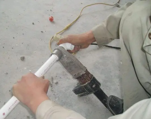 三亚市漏水维修电话